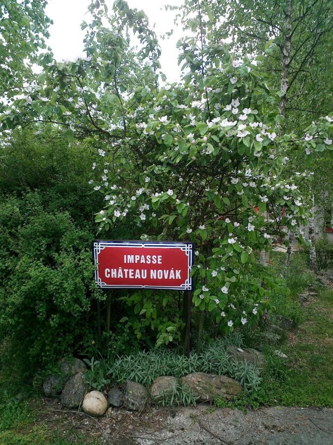 Orli Hnizdo At Chateau Novak Křivoklát Εξωτερικό φωτογραφία